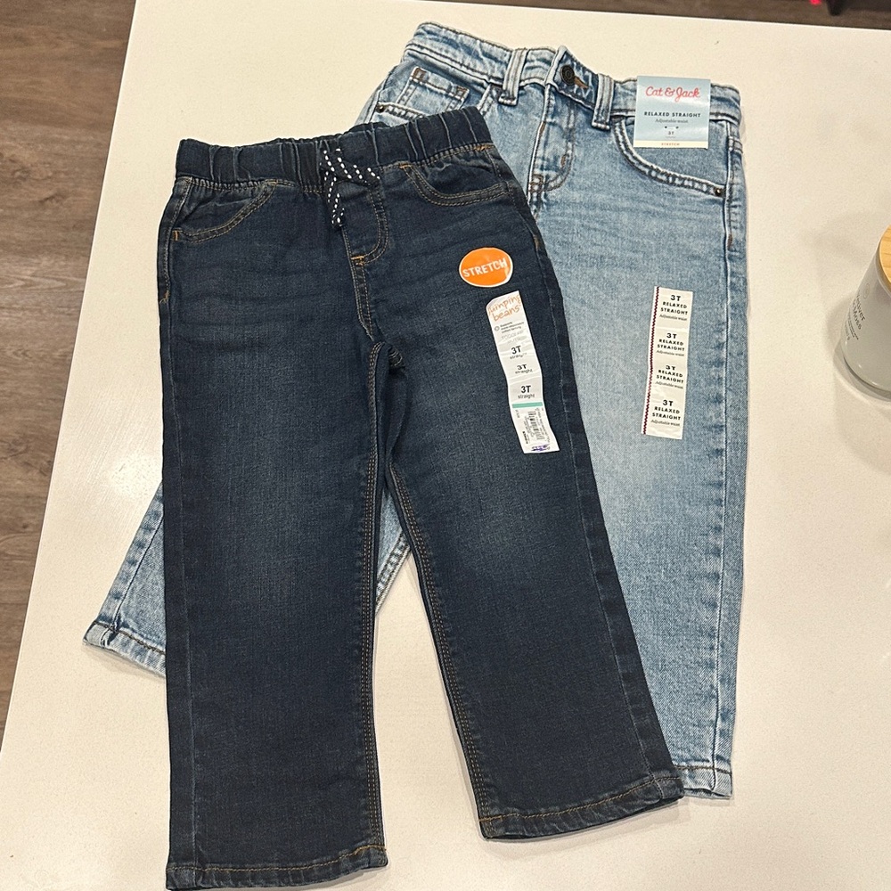 *NWT* Set of 2 Toddler Jeans (Size 3T) 🐥